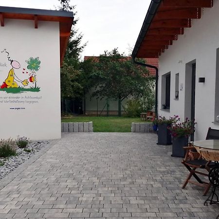 Wohlfuehlhof Bachzelt Hotel Weitersfeld Exterior photo